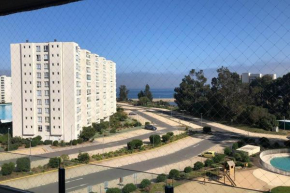 Amplio departamento con vista al mar en Papudo